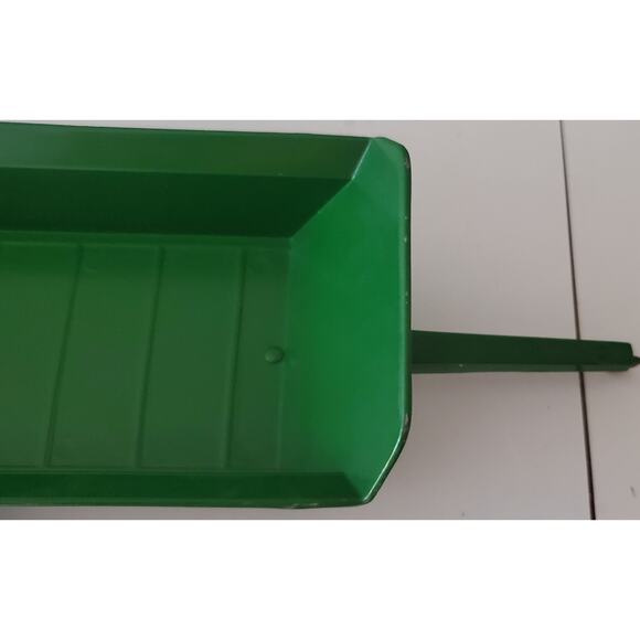 Ertl John Deere Model 44 Manure Spreader Boxed 1/16 - Picture 4 of 11